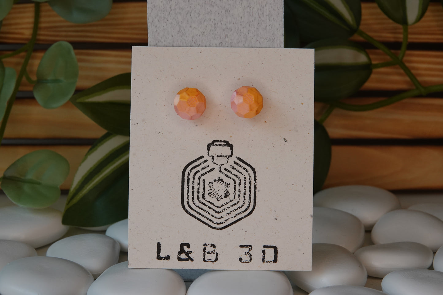 Hexa Studs