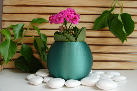 Cozy Curve Planter