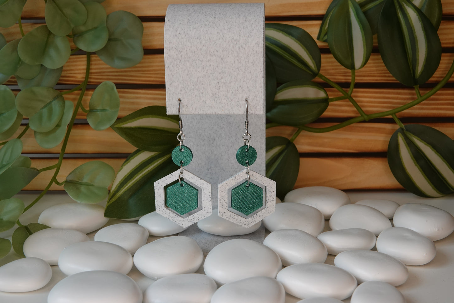 Framed Hexa
