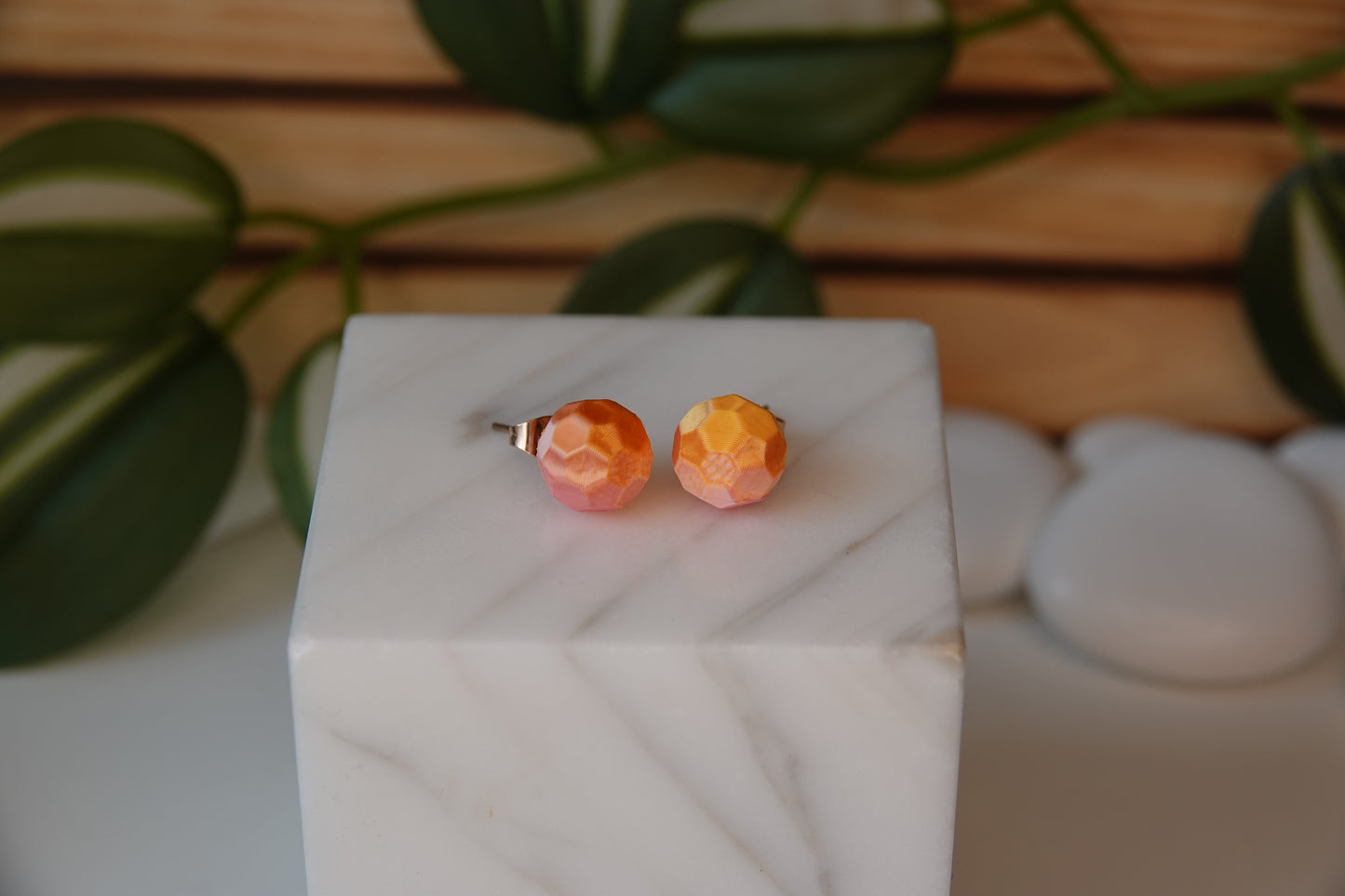 Hexa Studs