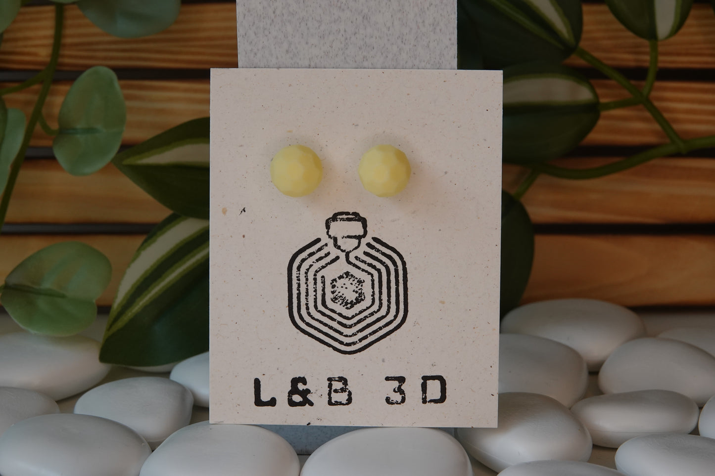Hexa Studs